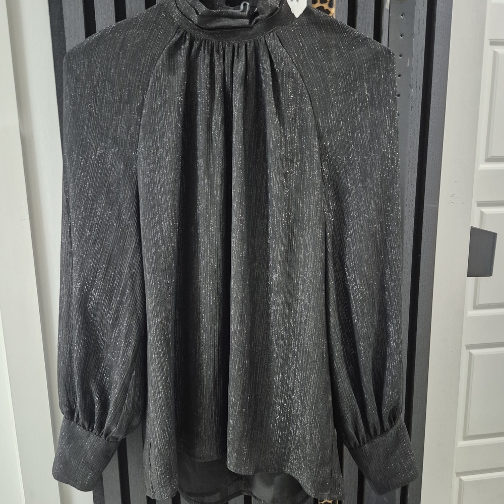 Dynamite Elegant Black Blouse